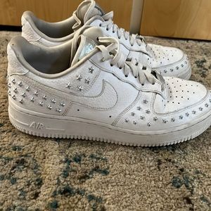 Nike Air Force 1 s with stars used condition lots of life left size 9.5 womens